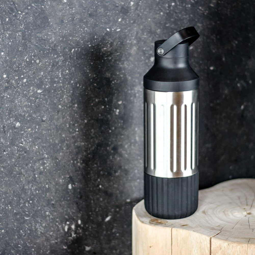 Beast Stainless Steel Hydration Bottle | Black / Steel