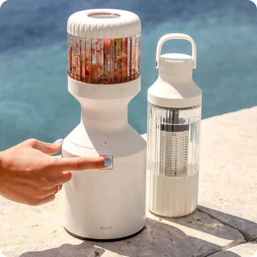  Beast Blender white