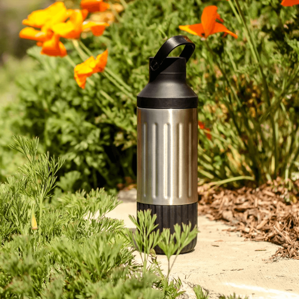 Beast Stainless Steel Hydration Bottle | Black / Steel